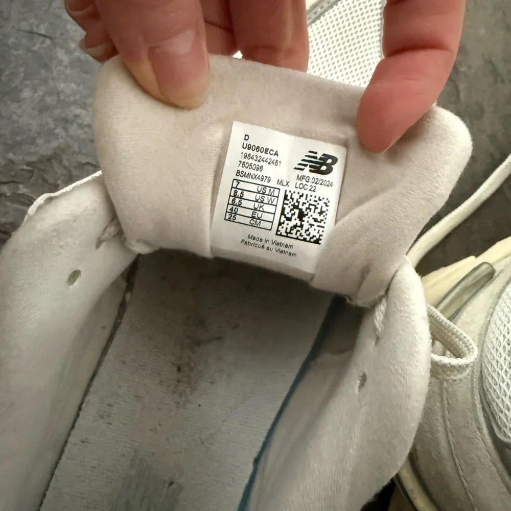 New Balance 9060 Sneaker W 8.5 - Picture 5 of 5